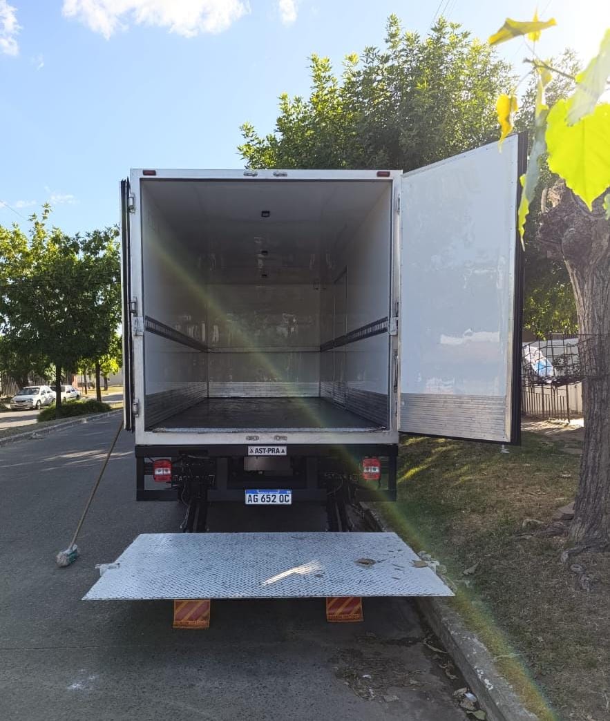 Volkswagen Delivery Interior